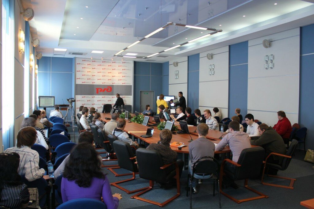 Круглый стол, «SQL vs NoSQL» Круглый стол, «SQL vs NoSQL»